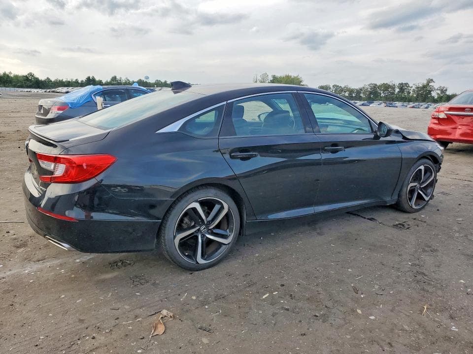 2018 HONDA ACCORD SPORT 3