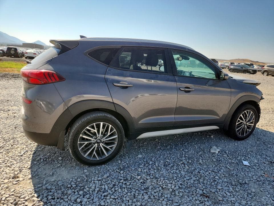 2020 HYUNDAI TUCSON SEL 3