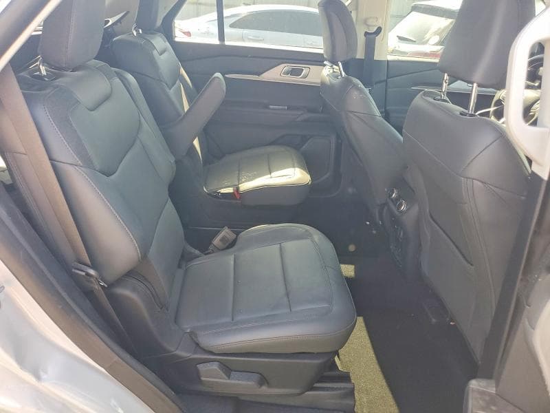 2025 FORD EXPLORER ACTIVE 10