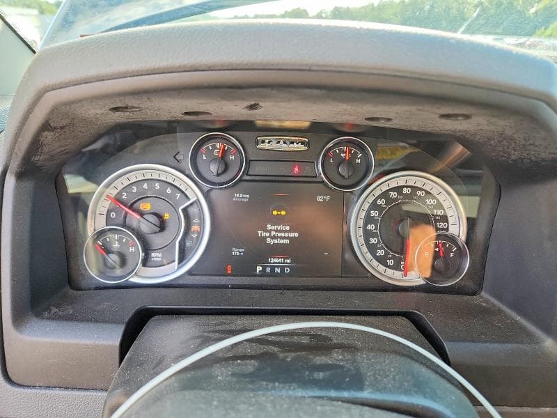 2018 RAM 1500 SLT 9