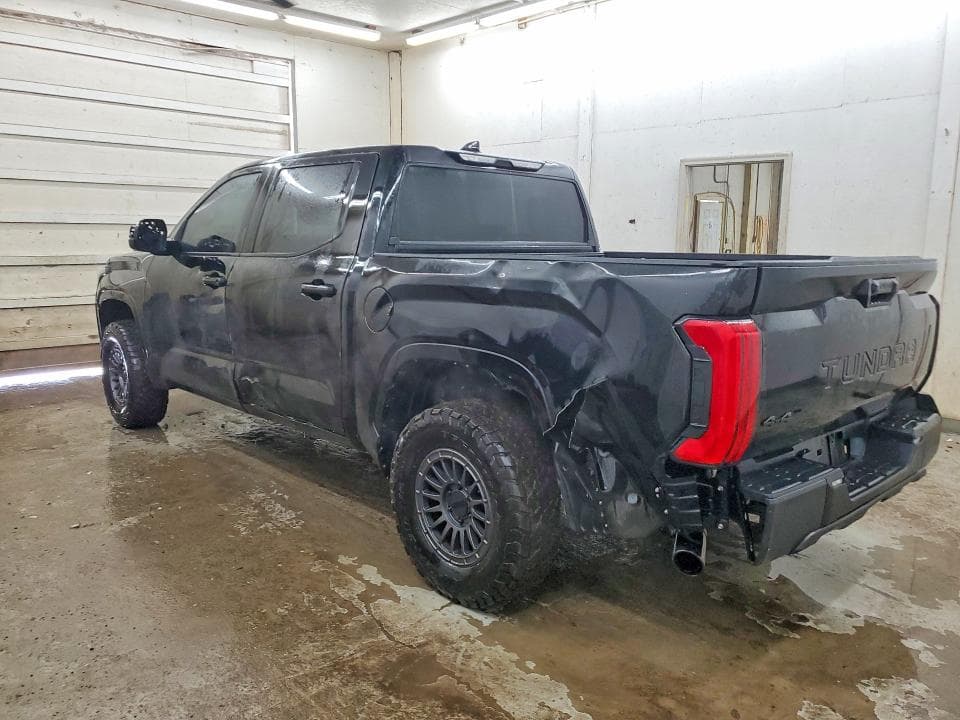 2023 TOYOTA TUNDRA SR 2
