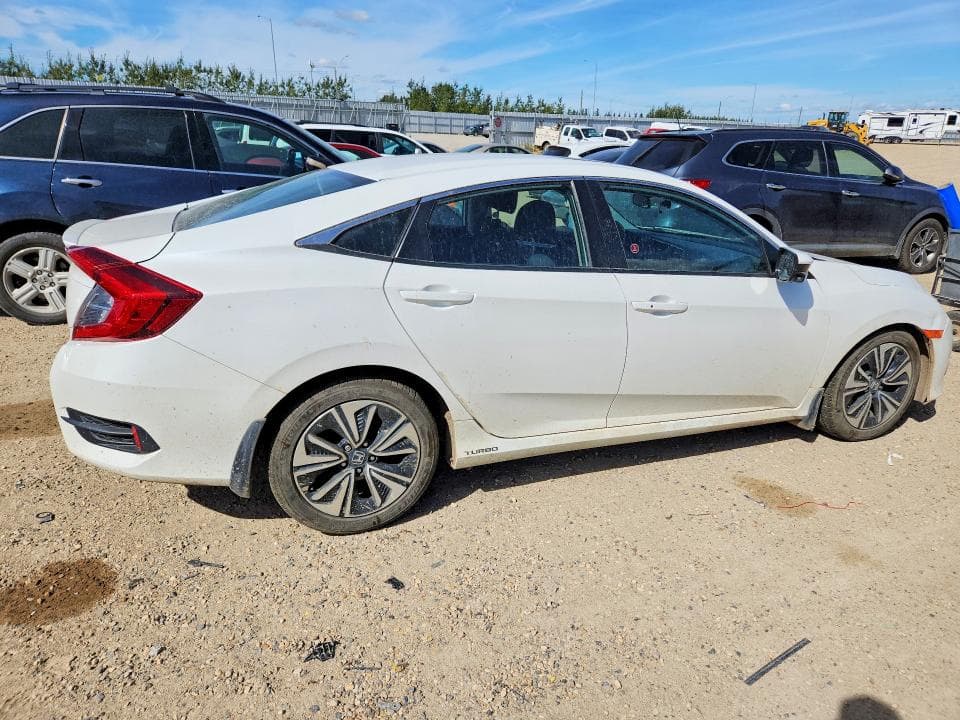 2017 HONDA CIVIC EX 3