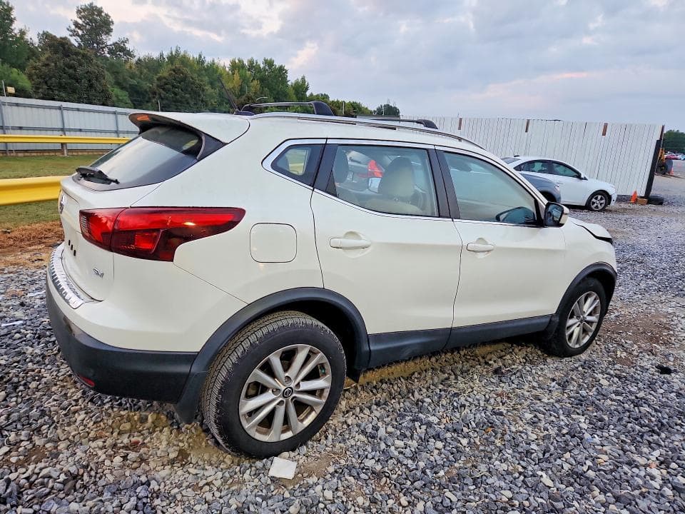 2019 NISSAN ROGUE SPORT SV 3