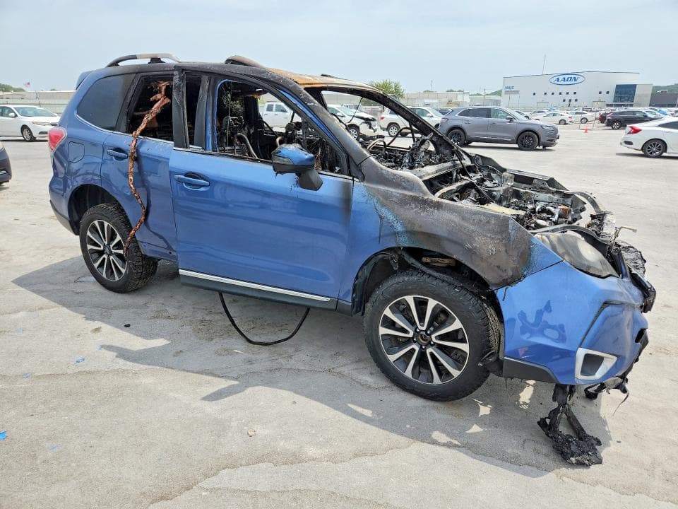 2017 SUBARU FORESTER 2.0XT TOURING 4