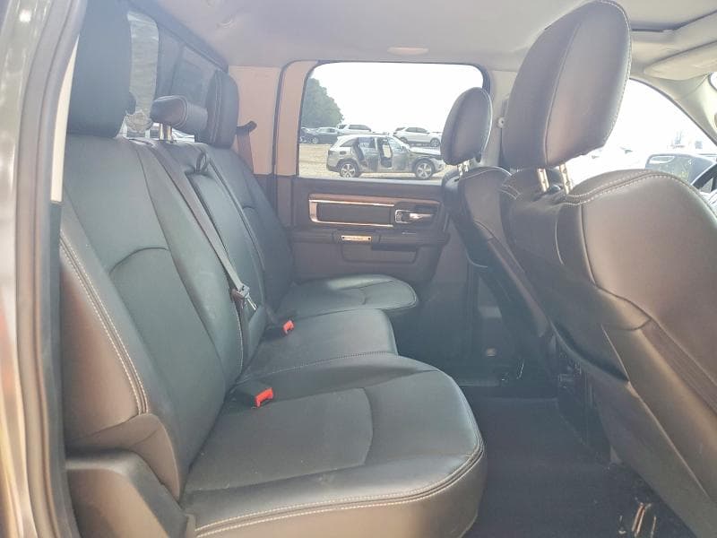 2017 RAM 1500 LARAMIE 10