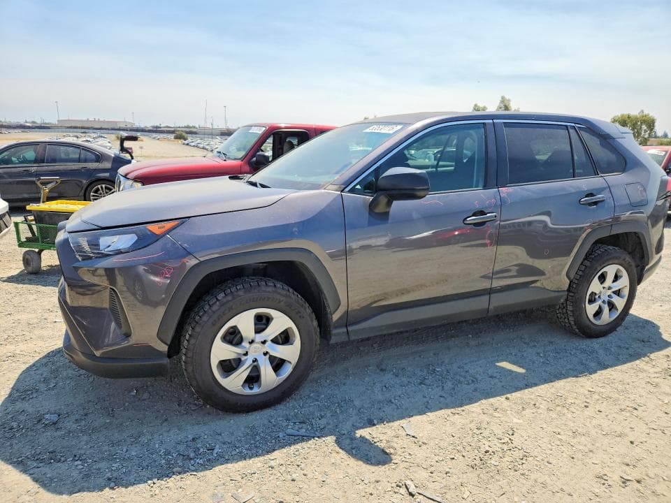 2022 TOYOTA RAV4 LE