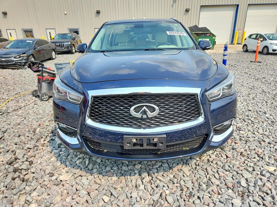 2017 INFINITI QX60 BASE 5