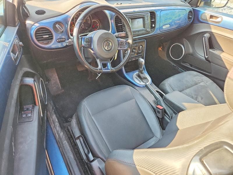 2019 VOLKSWAGEN BEETLE S 8