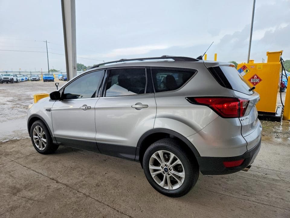 2019 FORD ESCAPE SEL 2