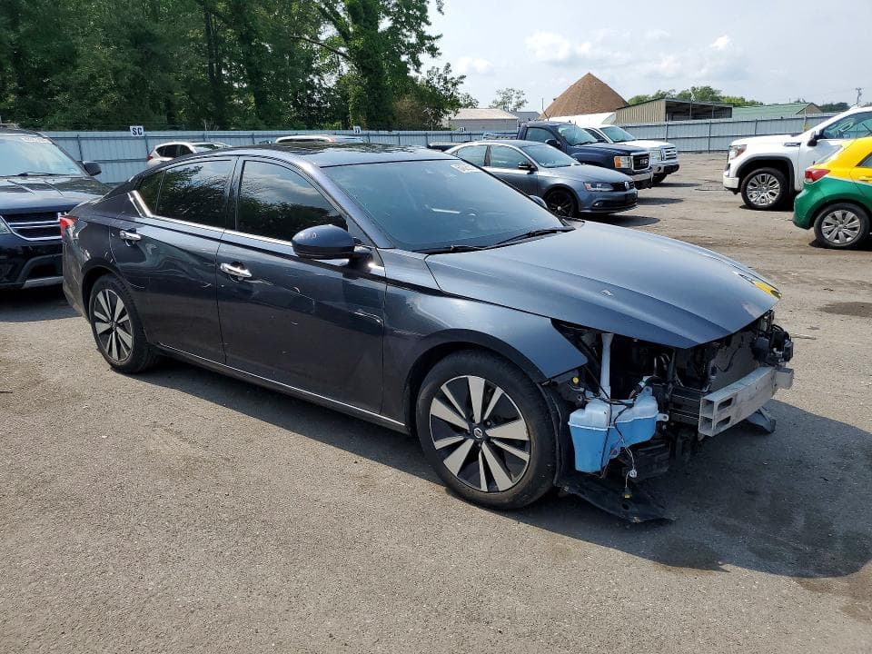 2019 NISSAN ALTIMA SL 4