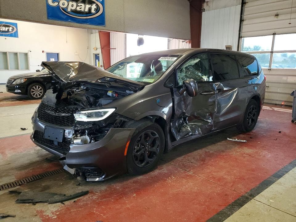 2022 CHRYSLER PACIFICA HYBRID TOURING L - 1
