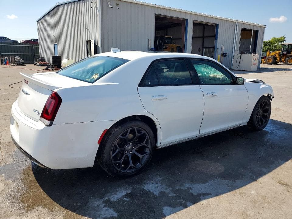 2020 CHRYSLER 300 S 3