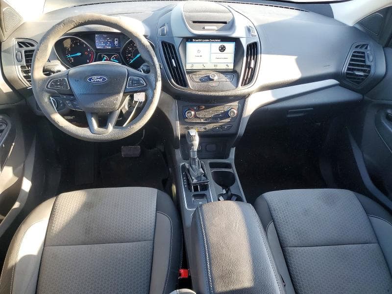 2017 FORD ESCAPE SE 8