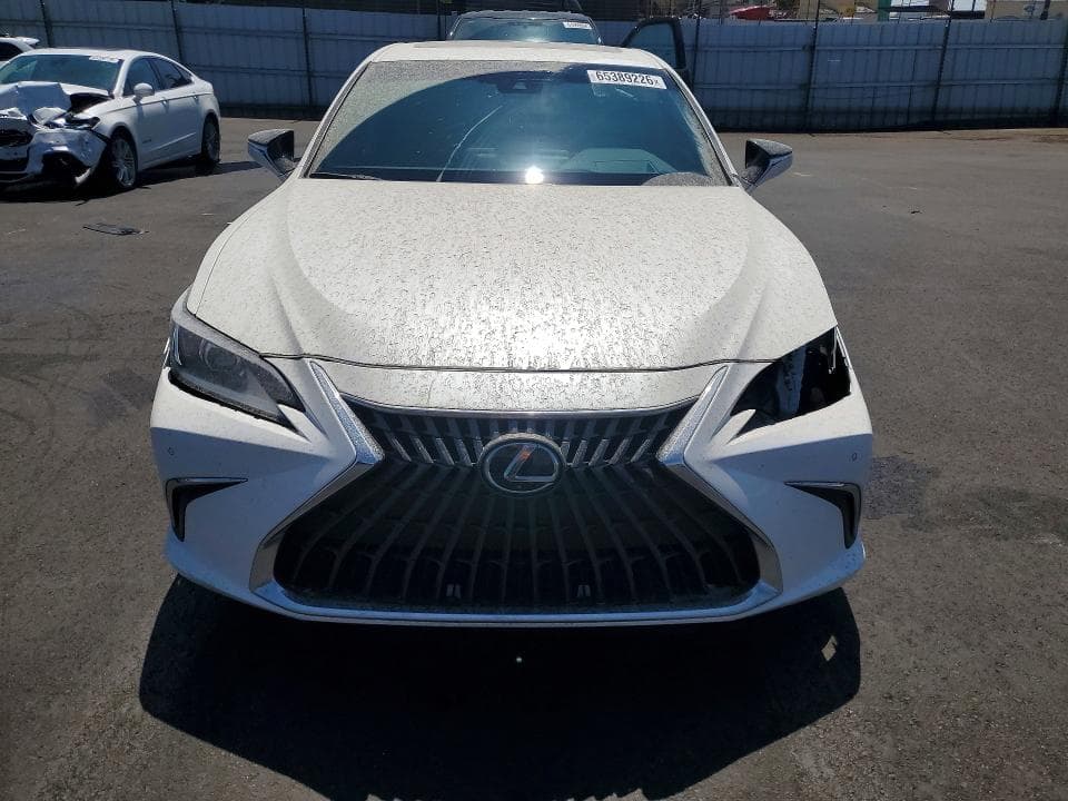 2025 LEXUS ES 300H BASE 5