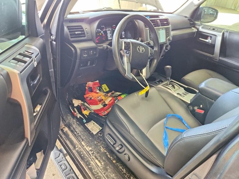 2021 TOYOTA 4RUNNER SR5 PREMIUM 8