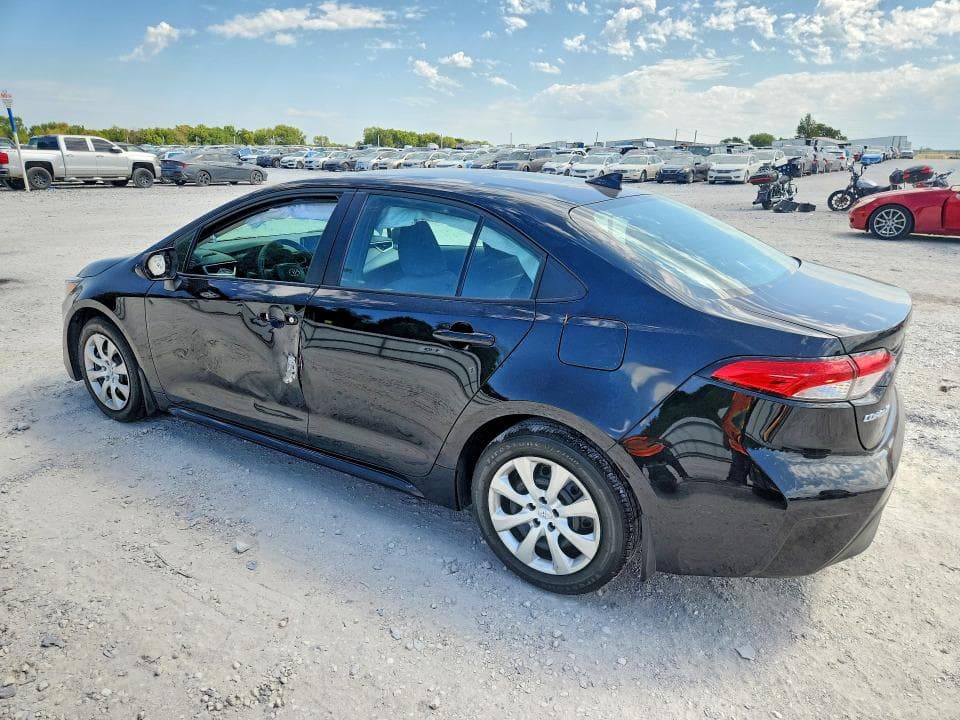2026 TOYOTA COROLLA LE 2