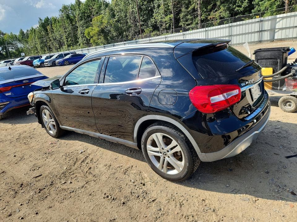 2018 MERCEDES-BENZ GLA 250 4MATIC 2