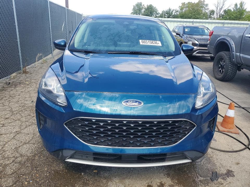 2020 FORD ESCAPE SE 5