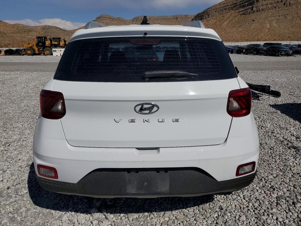 2021 HYUNDAI VENUE SEL 6