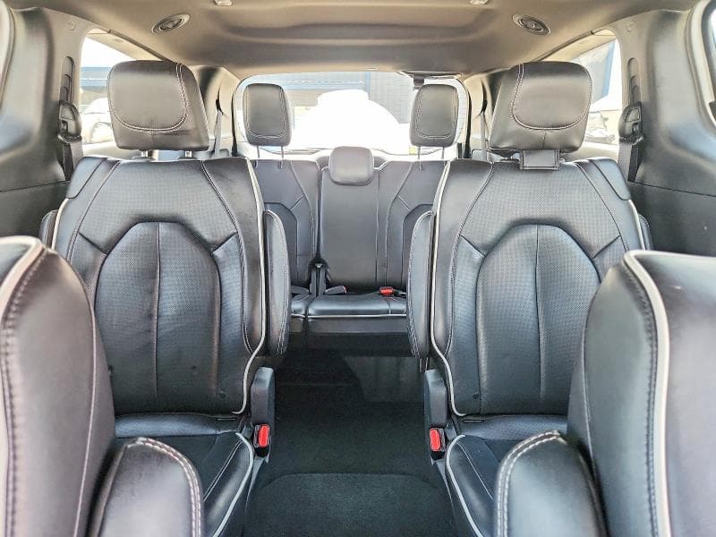 2026 CHRYSLER PACIFICA LIMITED 10