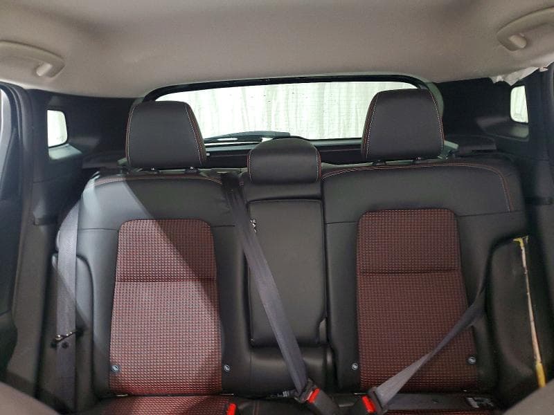 2026 NISSAN KICKS SR 10