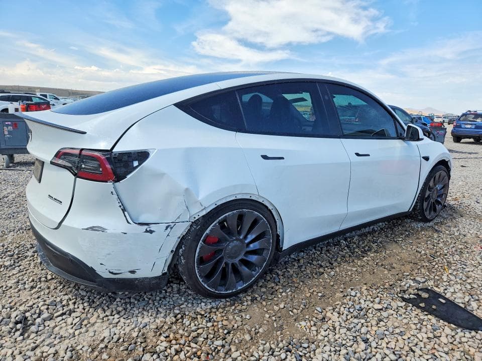 2023 TESLA MODEL Y 3