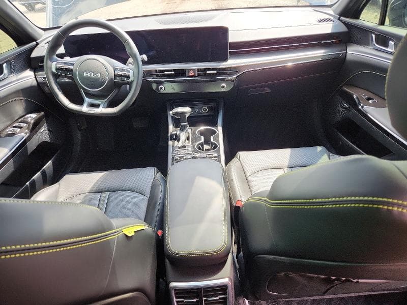 2026 KIA K5 GT 8