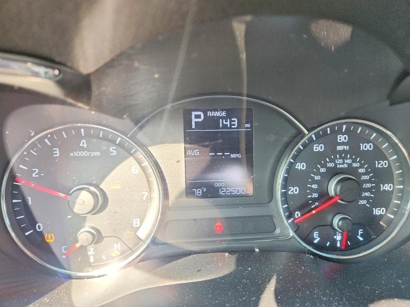 2017 KIA FORTE LX 9