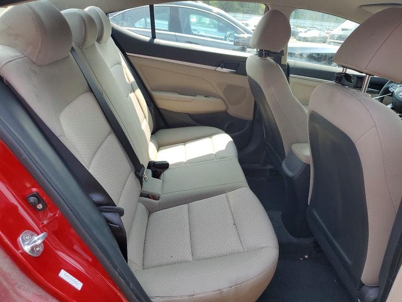 2019 HYUNDAI ELANTRA SE 10