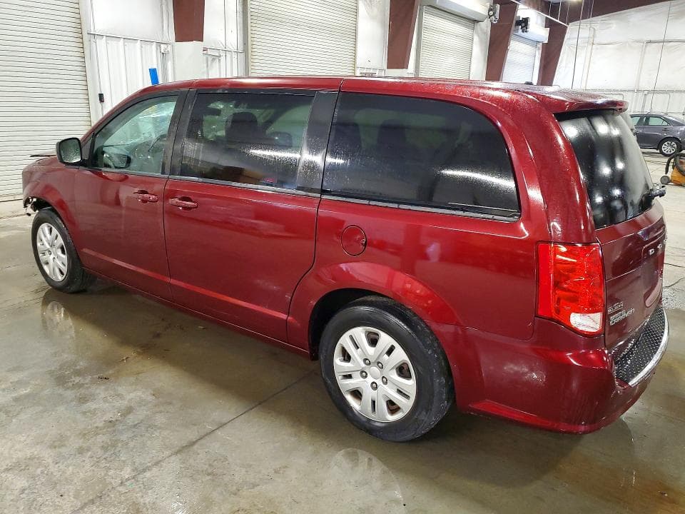 2018 DODGE GRAND CARAVAN SE 2