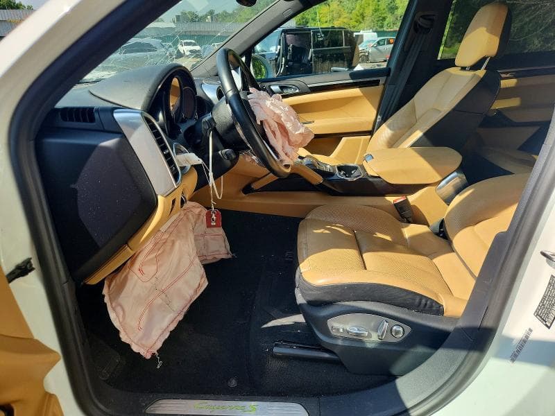 2018 PORSCHE CAYENNE SE HYBRID PLATINUM 7