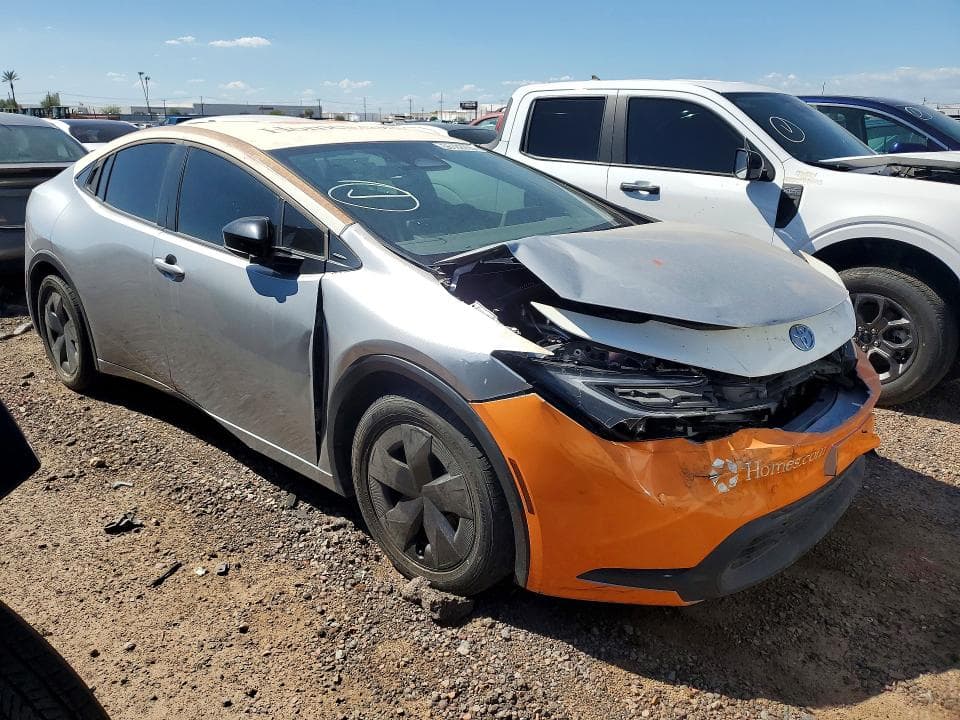 2023 TOYOTA PRIUS LE 4