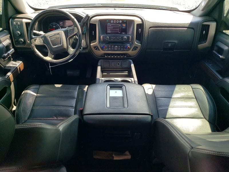 2017 GMC SIERRA K1500 DENALI 8