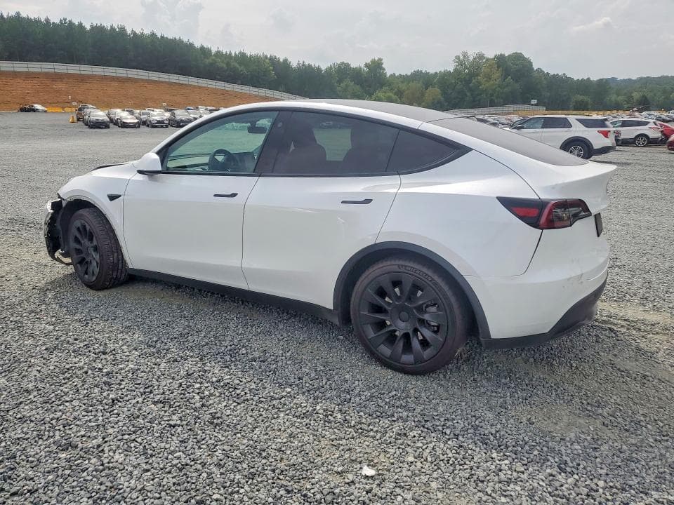 2023 TESLA MODEL Y 2