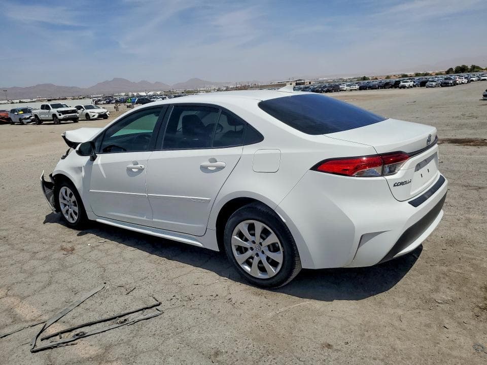 2022 TOYOTA COROLLA LE 2
