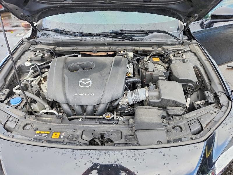 2021 MAZDA 3 SELECT 11
