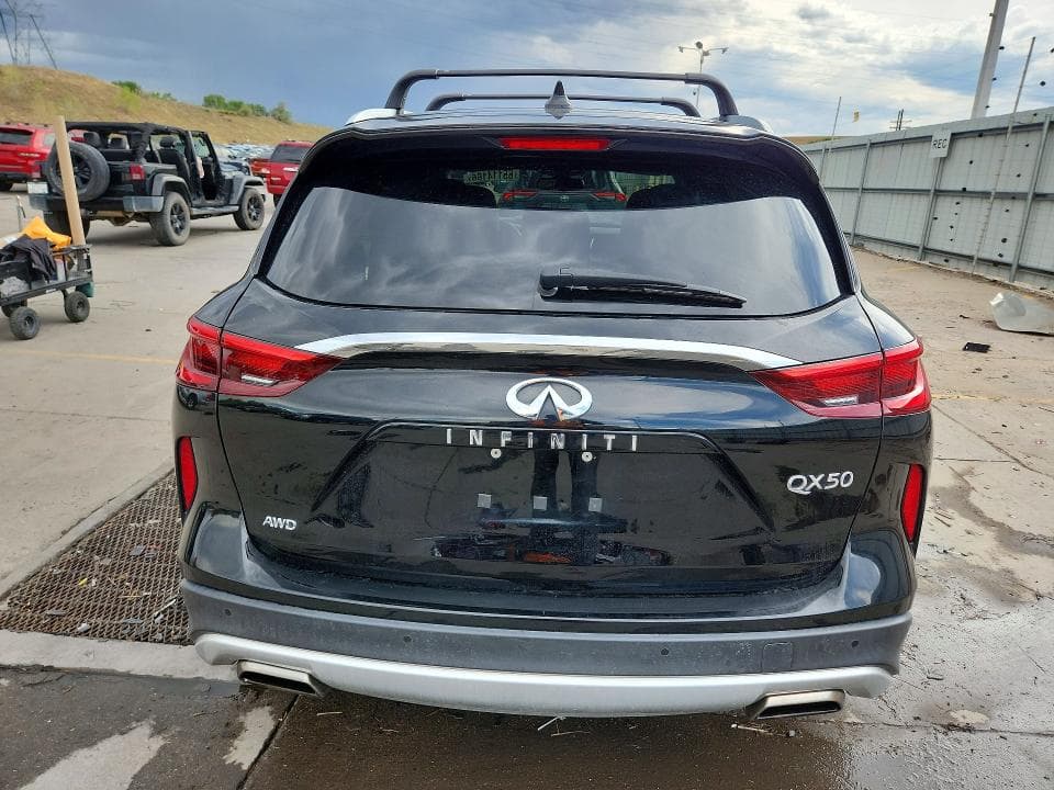 2021 INFINITI QX50 LUXE 6