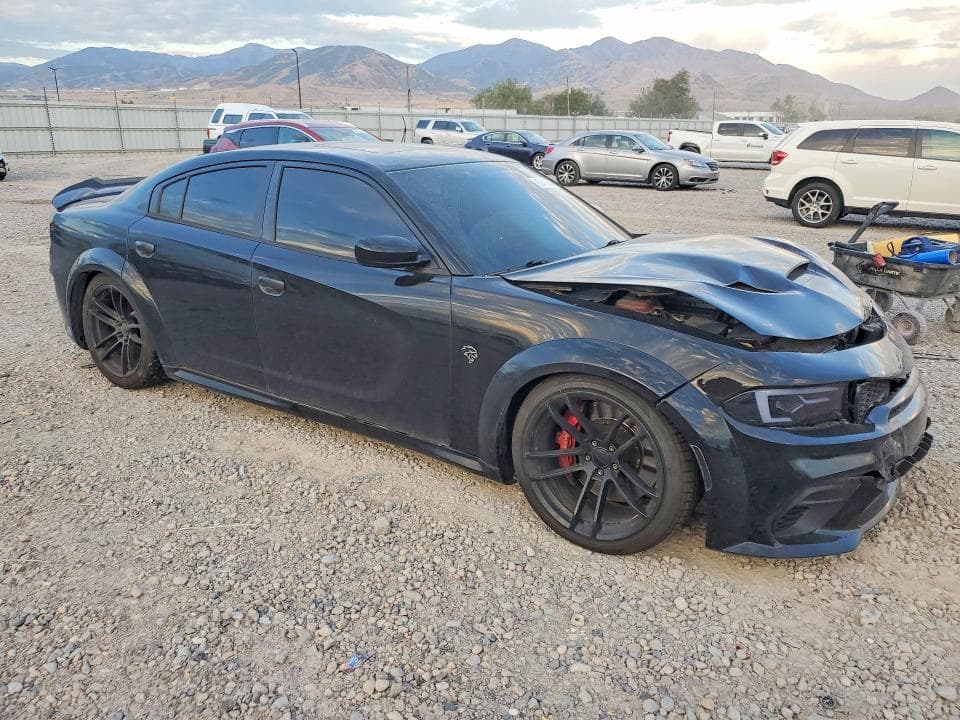 2017 DODGE CHARGER SRT HELLCAT 4