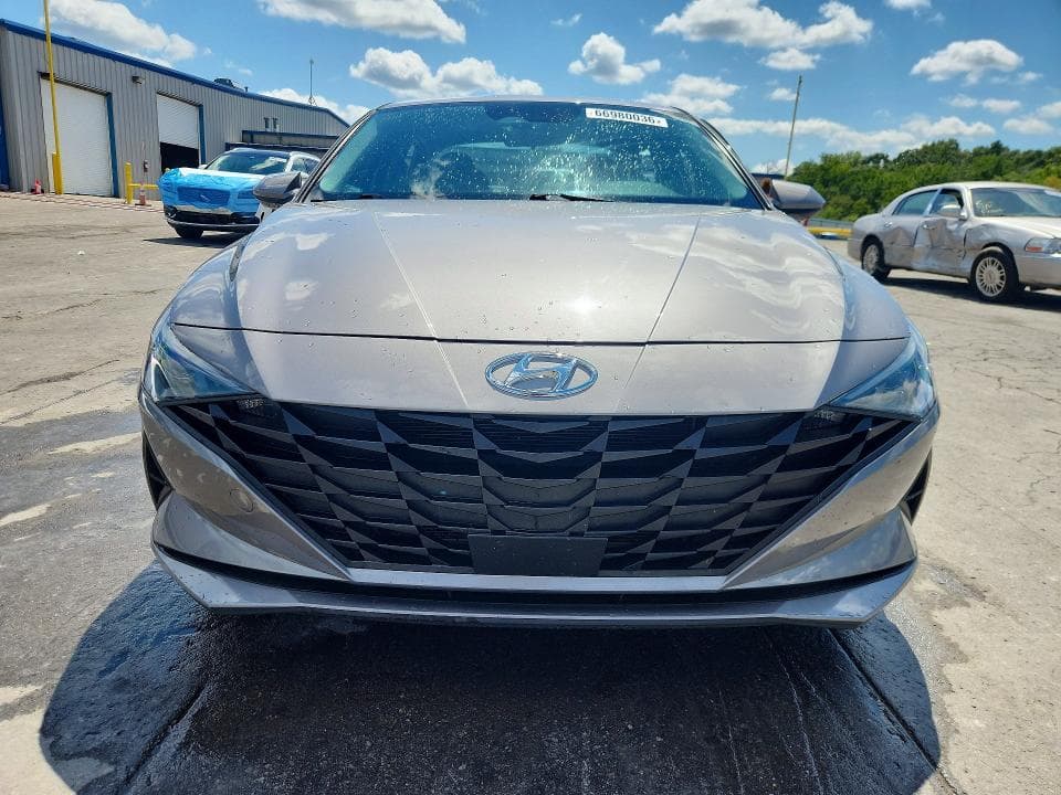 2023 HYUNDAI ELANTRA SEL 5