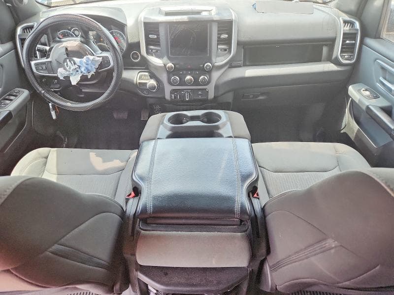 2023 RAM 1500 BIG HORN 8