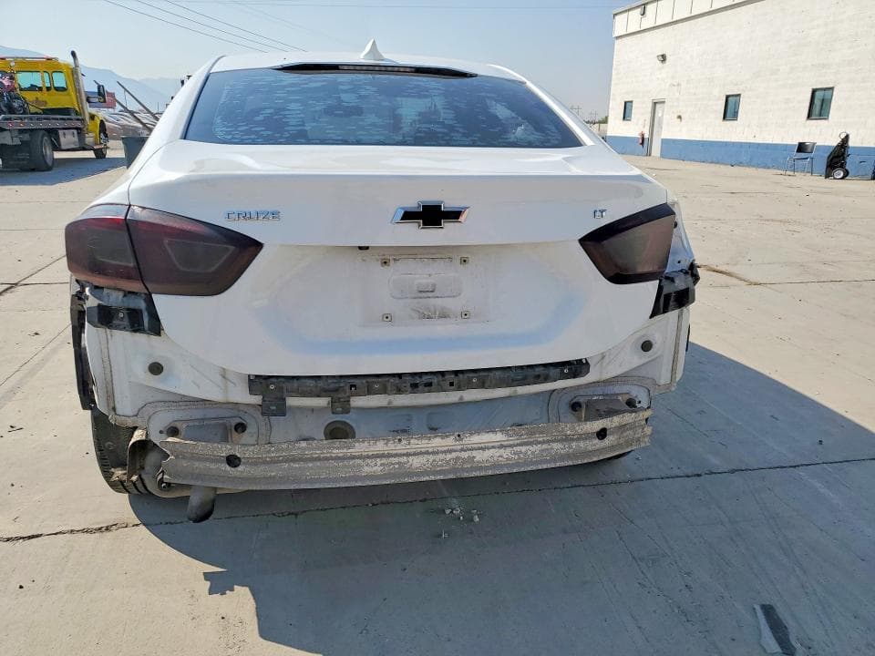 2017 CHEVROLET CRUZE LT 6