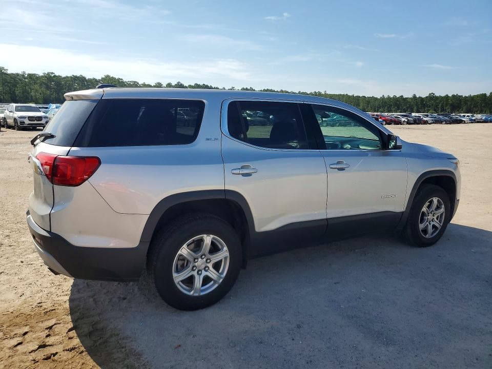 2017 GMC ACADIA SLE 3
