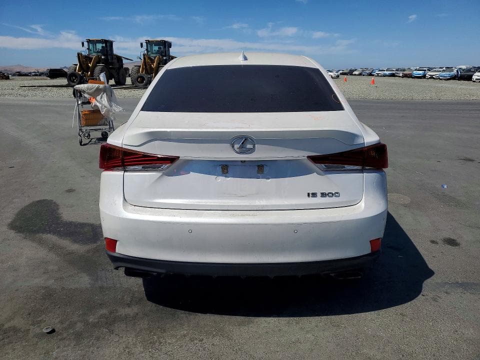 2019 LEXUS IS 300 6