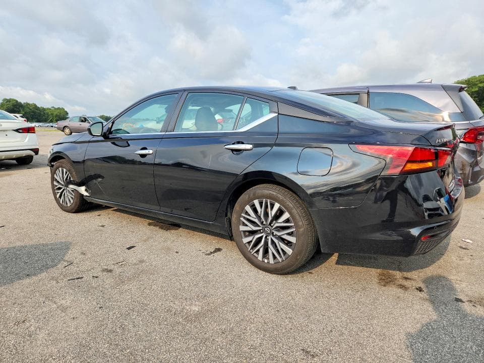 2025 NISSAN ALTIMA SV 2