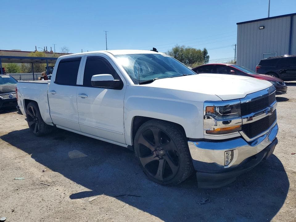 2018 CHEVROLET SILVERADO C1500 LT 4