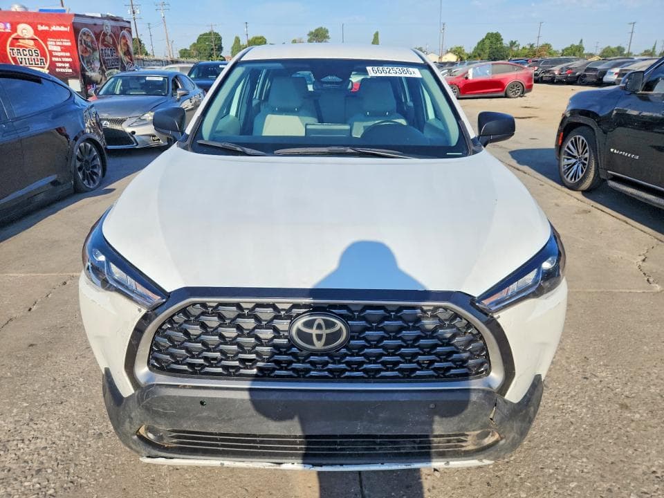 2024 TOYOTA COROLLA CROSS L 5