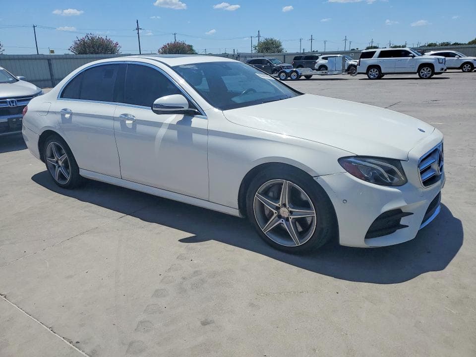 2017 MERCEDES-BENZ E 300 4