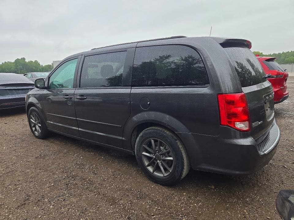 2017 DODGE GRAND CARAVAN SE 2