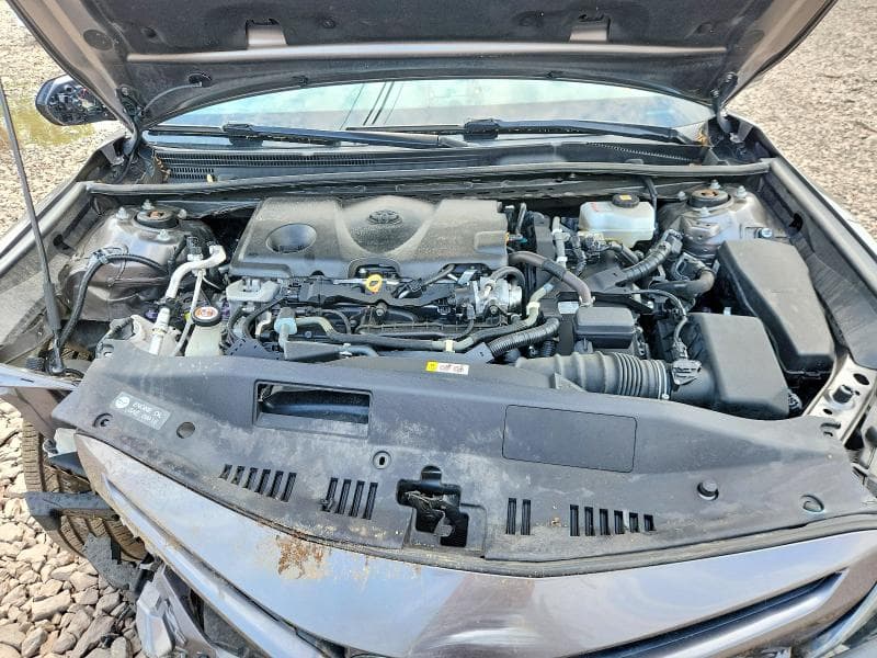 2021 TOYOTA CAMRY SE 11