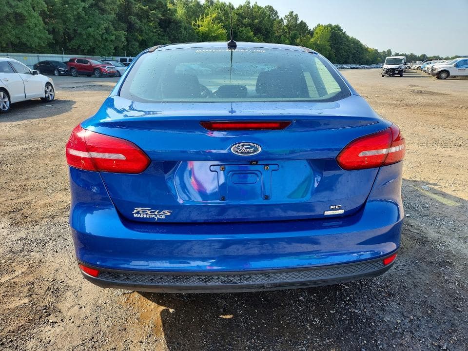 2018 FORD FOCUS SE 6